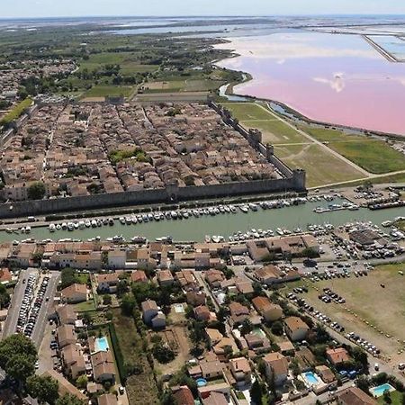 Superbe Appartement De Caractere Au Calme Aigues-Mortes Bagian luar foto